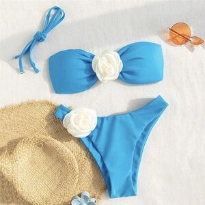 $13.98 only at Holscher.shop Flower Bandeau Swimwear Thong Bikini 2024
